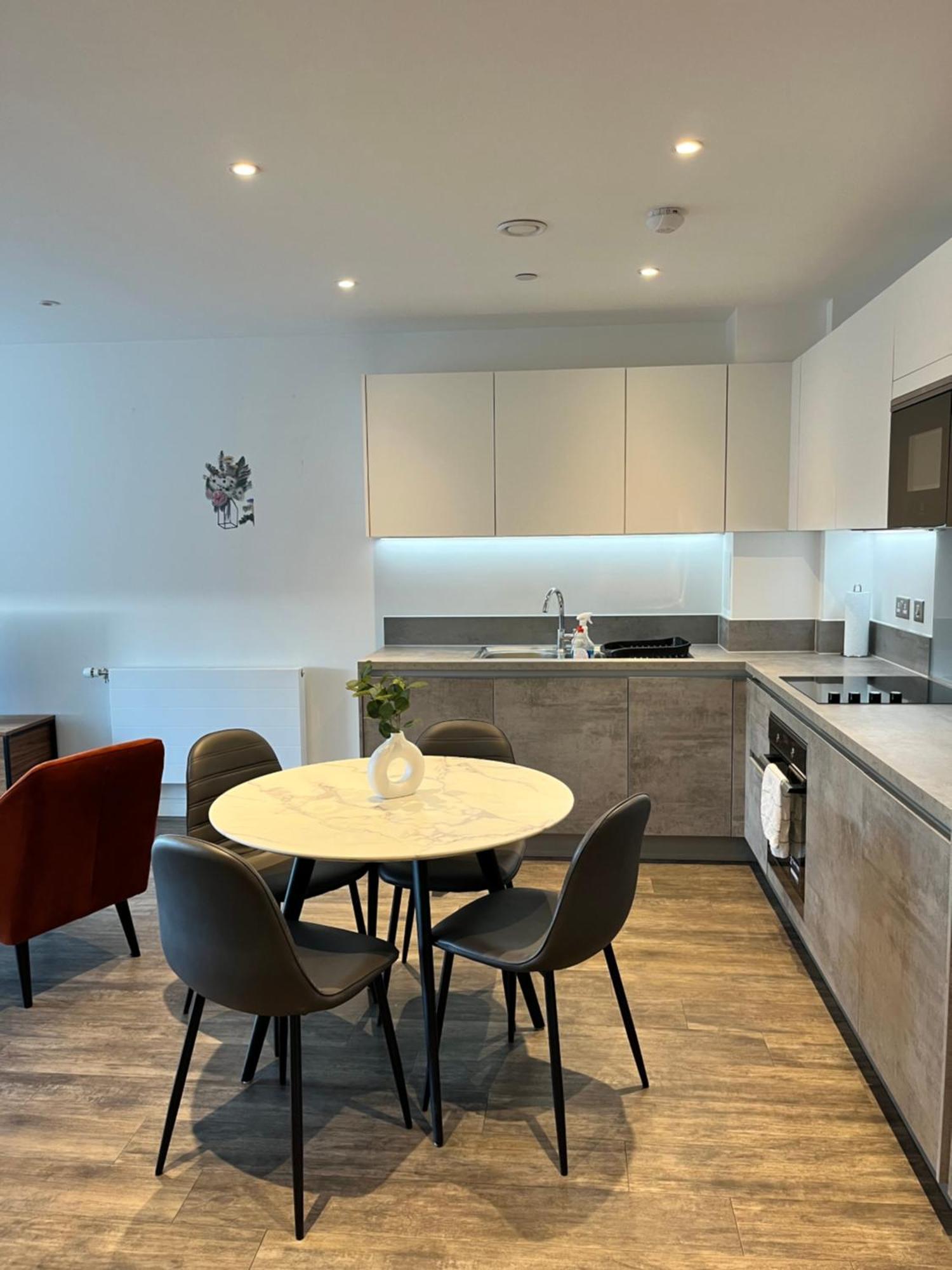 One Bedroom Apartment Barking  Exteriör bild
